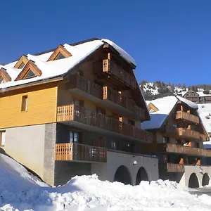 3* Appart hôtel De Praroustan By Actisource